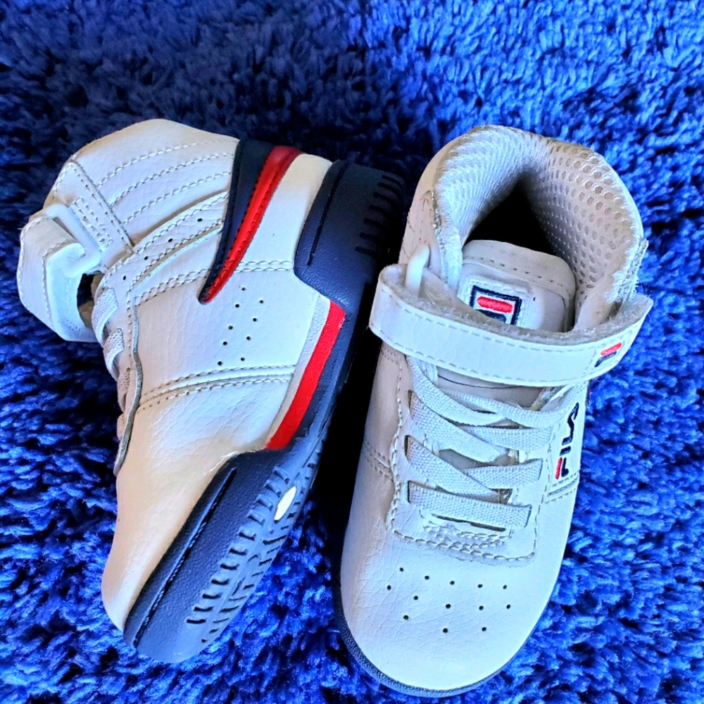Fila unisex toddler retro sneakers